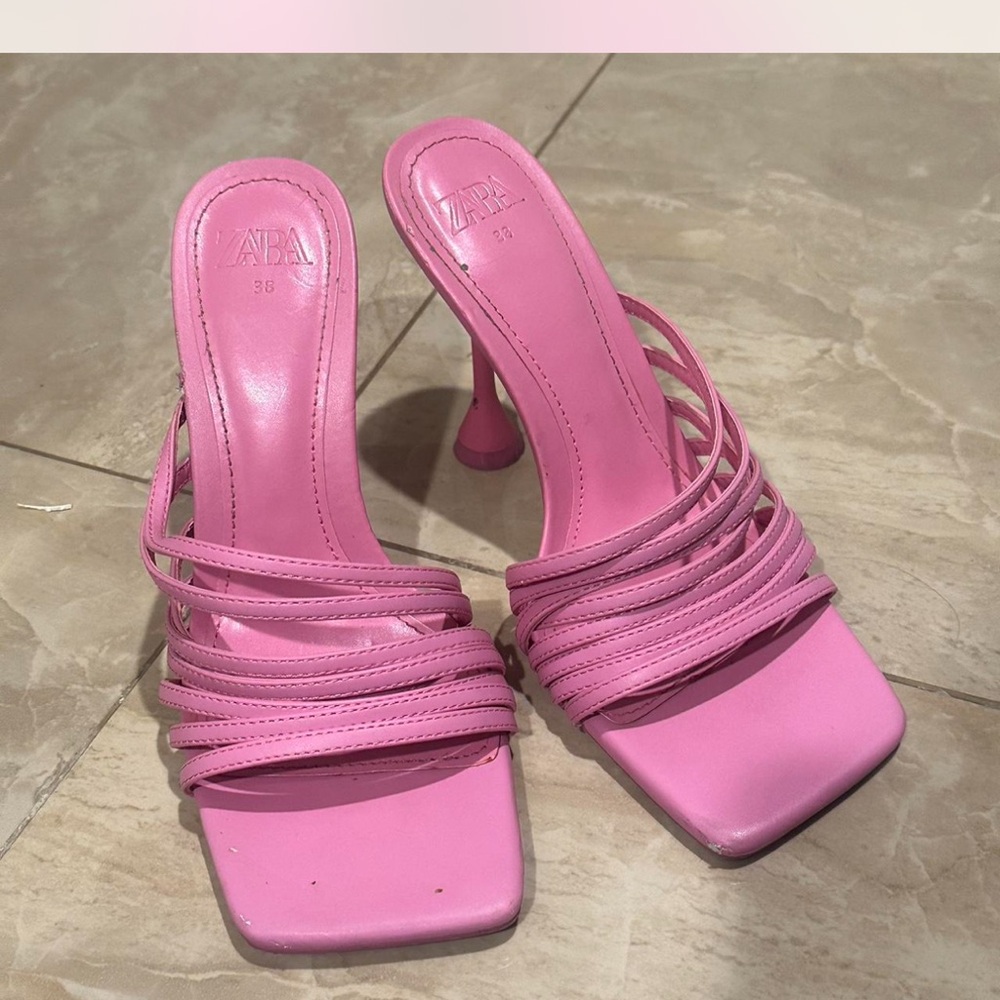 Zara Women's Pink Strappy Heeled Sandals